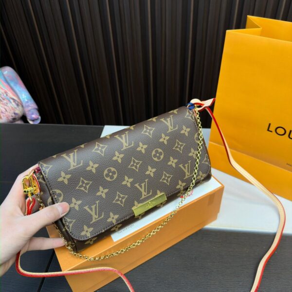 Replica Louis Vuitton Bag 25*15CM