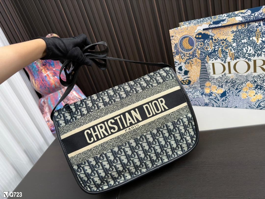 Replica Dior Bag 34*23CM