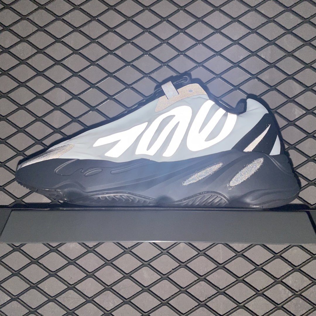Replica Adidas Yeezy Shoe Adidas Yeezy 700 MNVNBlue Tint GZ0711