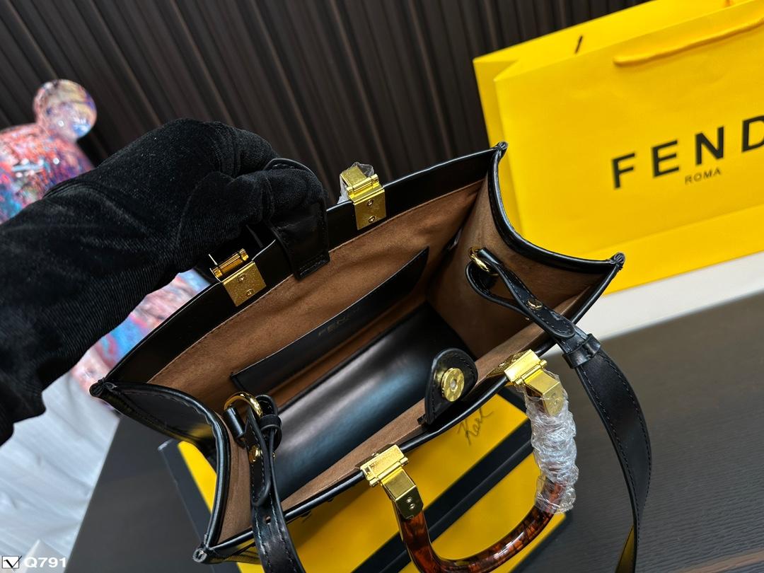 Replica Fendi Bag 25*22CM