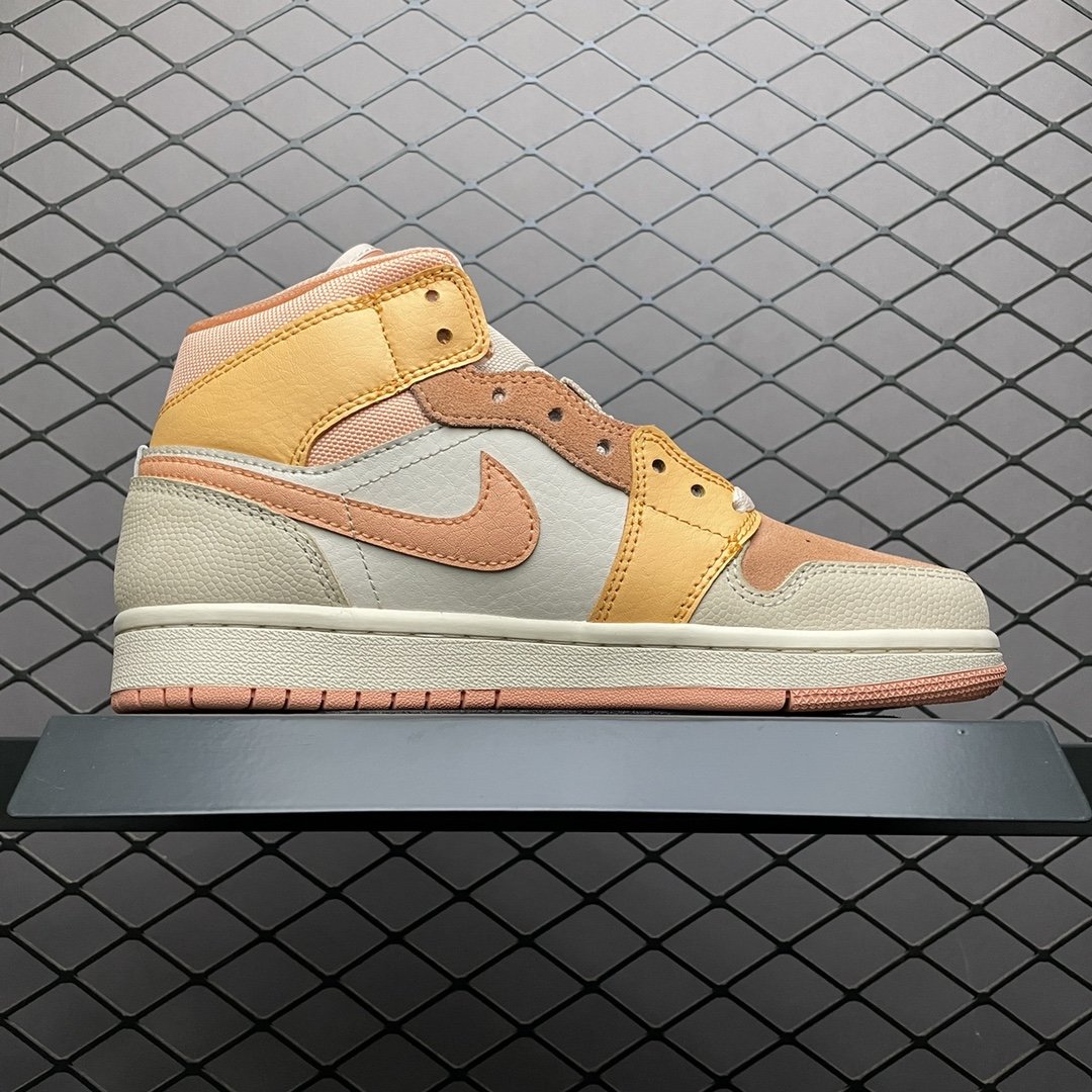 Replica Air Jordan Shoe Air Jordan 1 Mid Apricot Orange  DH4270-800 36-46
