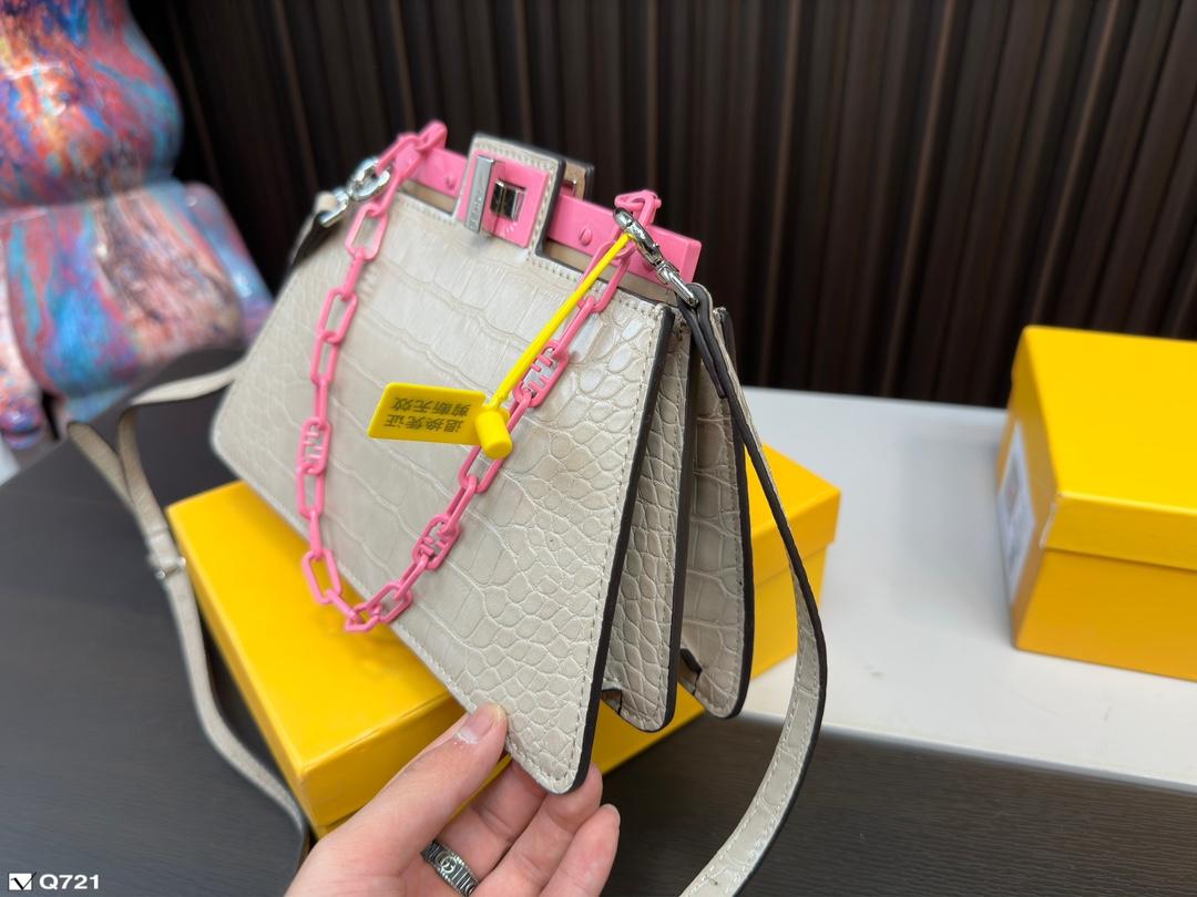 Replica Fendi Bag 25*14CM