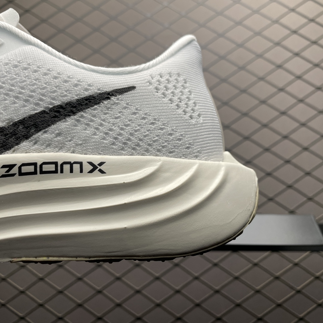 Replica Nike Shoe Nike Pegasus Plus FQ7262-100