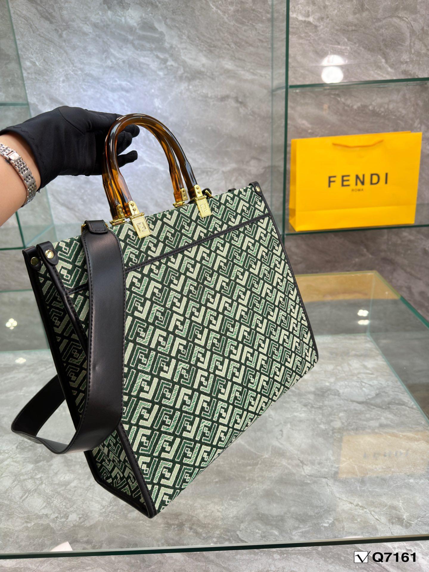 Replica Fendi Bag 35*30CM