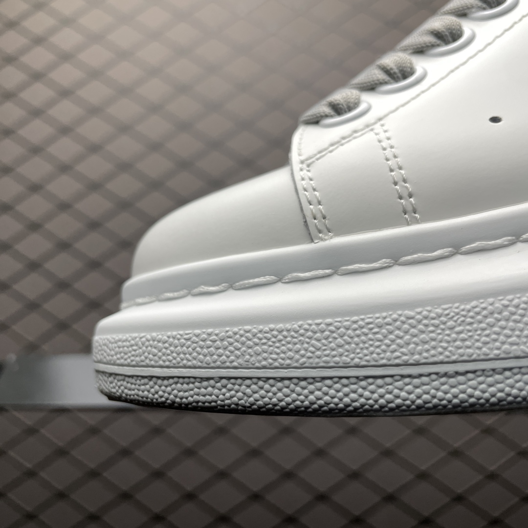 Replica Alexander McQueen Shoe   Alexander McQueen size 35-40