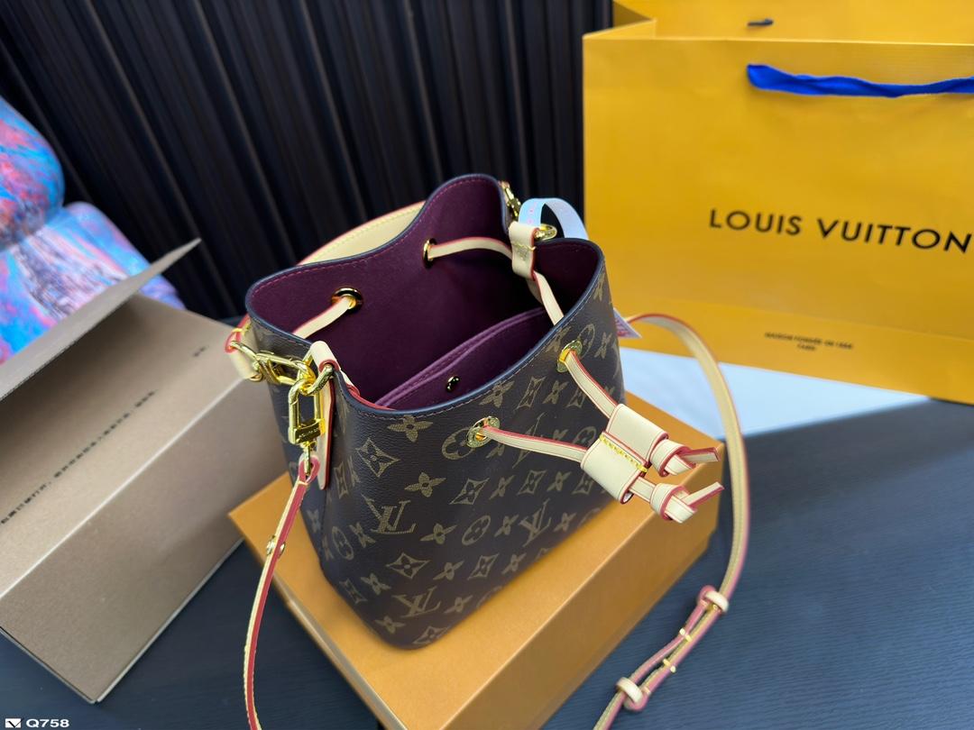 Replica Louis Vuitton Bag 19*19CM/25*25CM