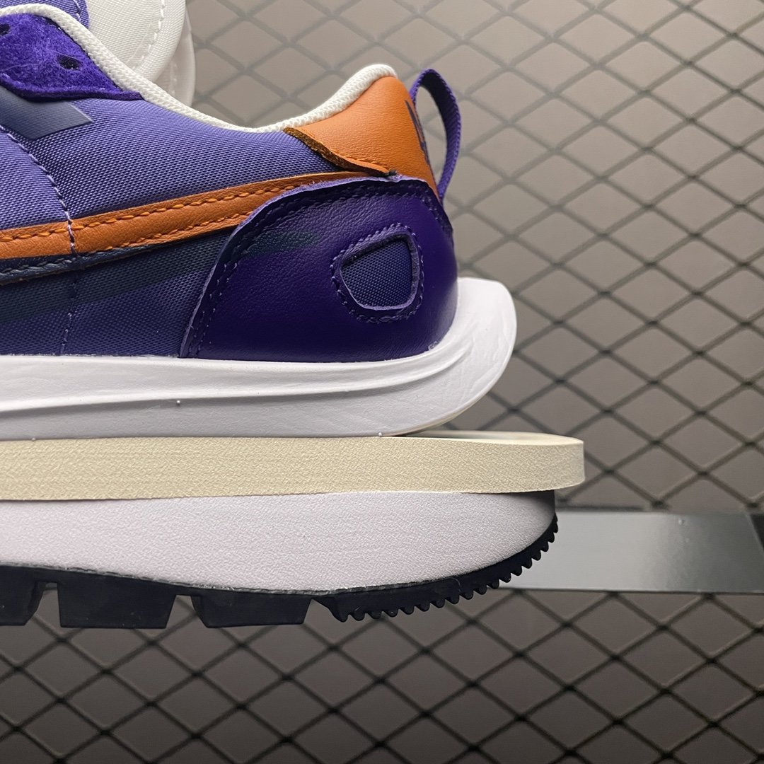Replica Nike Shoe Sacai x Nike Vaporwaffle 3.0 DD1875-500