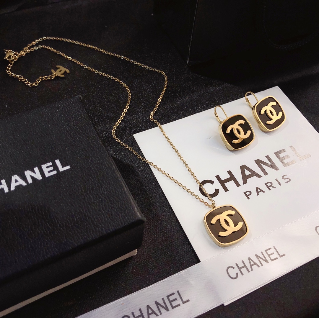 Replica CHANEL Earring