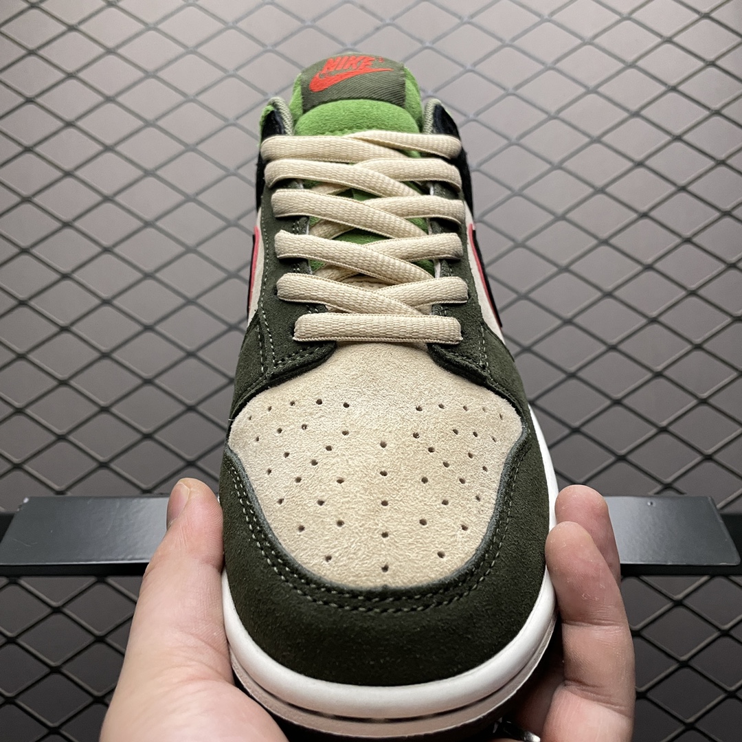 Replica Nike Dunk SB Shoe Otomo Katsuhiro x Nike Dunk Low LF0039-025 SIZE 36-46 37IFUT33