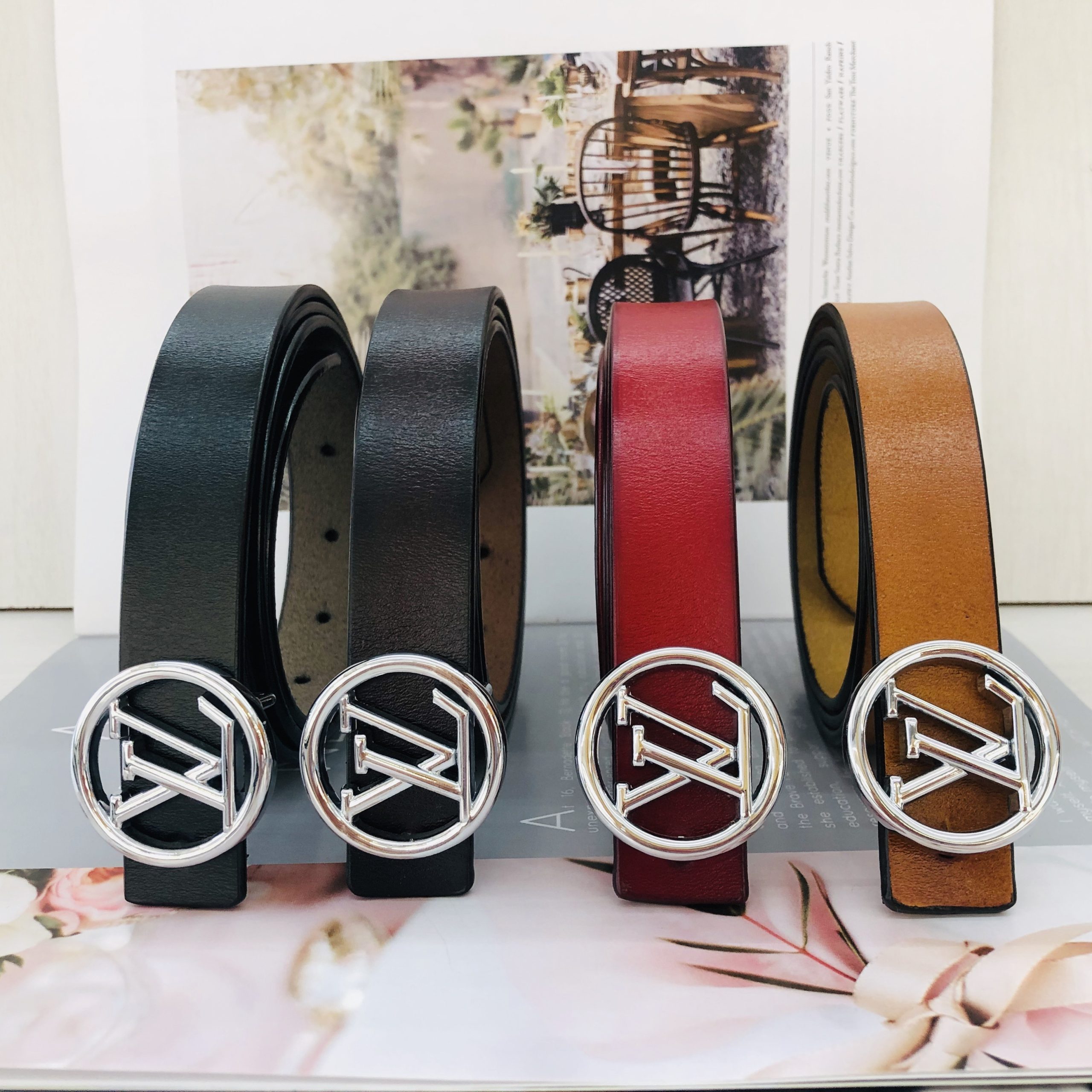 Replica LV belt