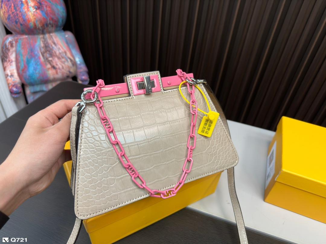 Replica Fendi Bag 25*14CM