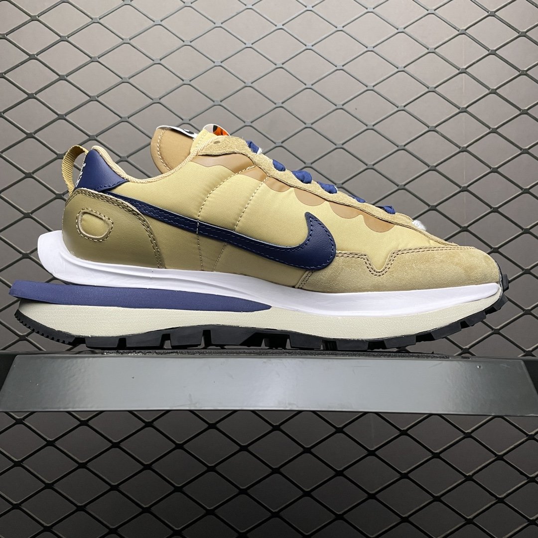 Replica Nike Shoe Sacai X Nike Vaporwaffle 3.0 DD1875-200 36-47.5