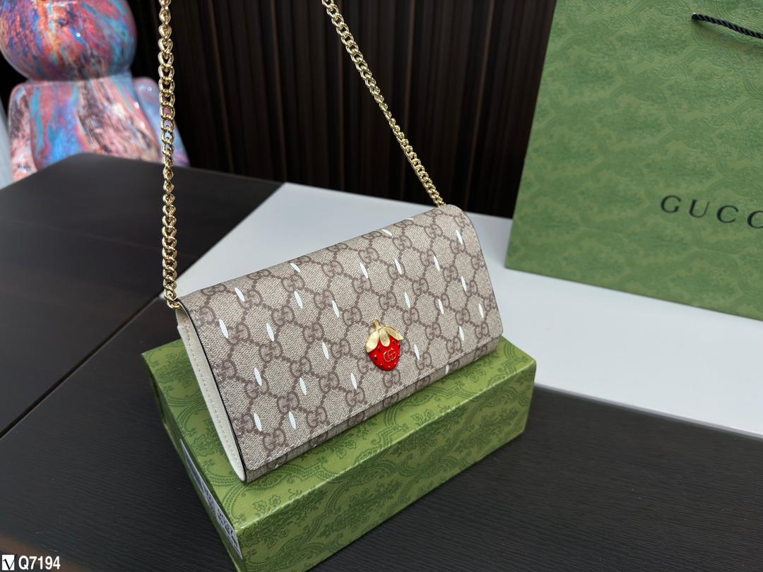Replica Gucci Bag 11*21CM