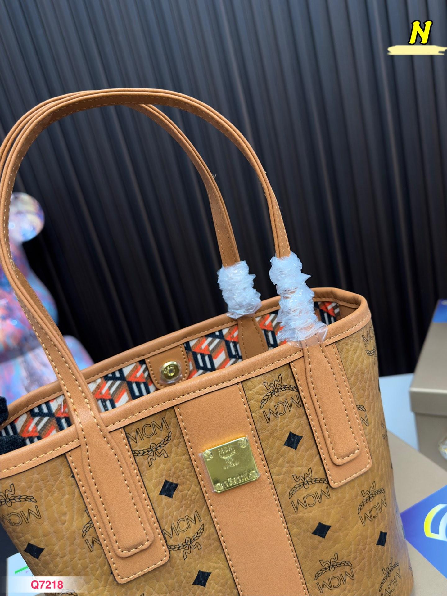 Replica MCM Bag 20*20CM