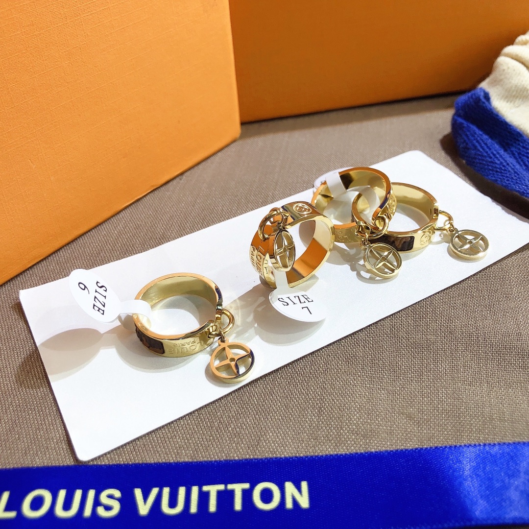 Replica LOUIS VUITTON Ring