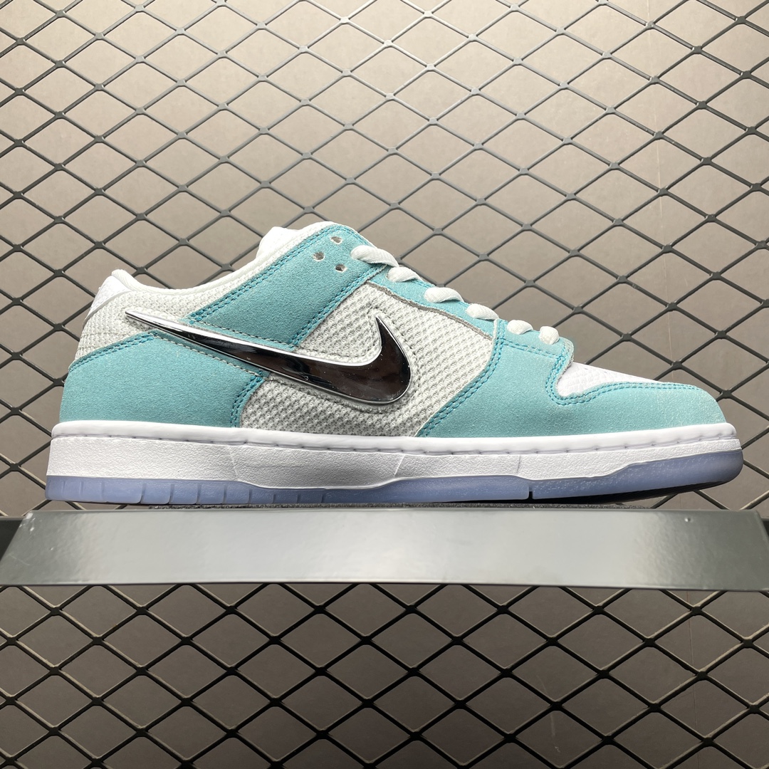 Replica Nike Dunk SB Shoe April Skateboards x Nike SB Dunk Low FD2562-400 Size 36-47.5