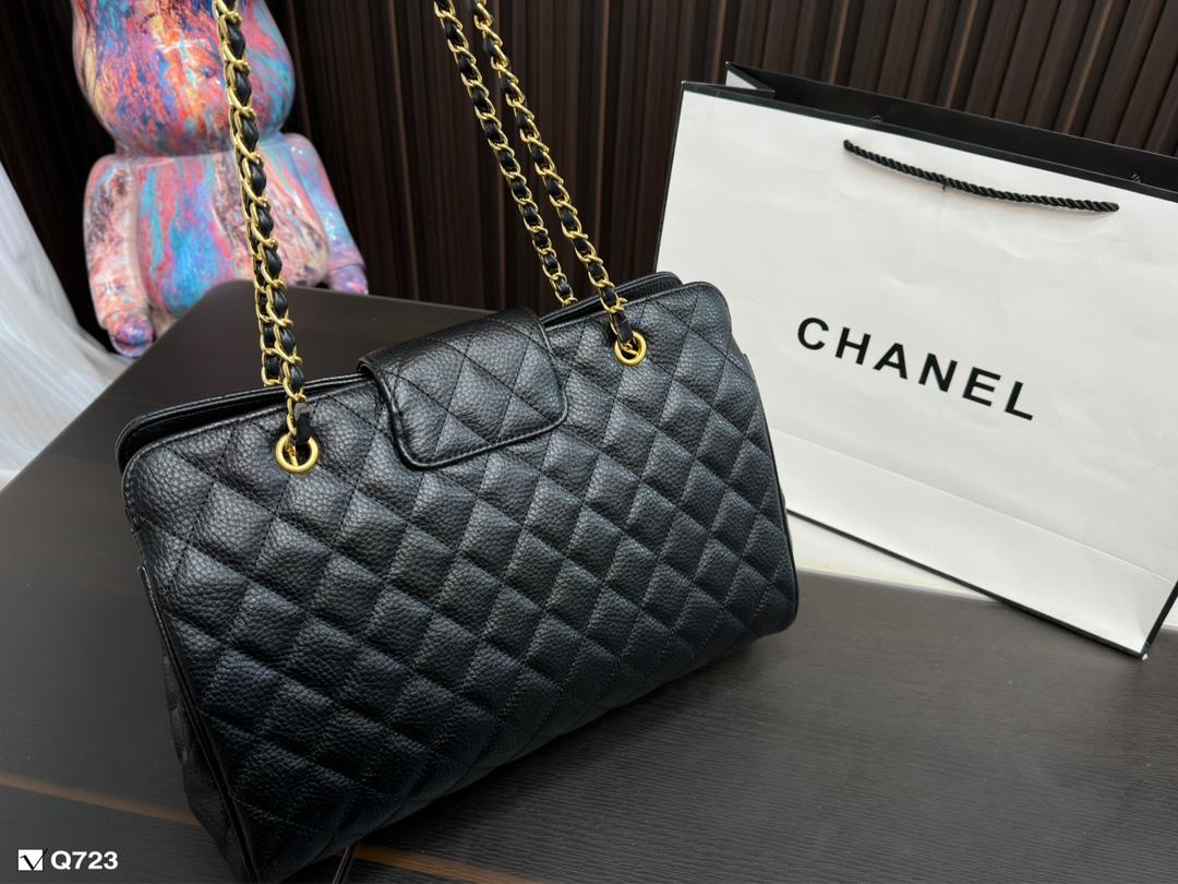 Replica Chanel Bag 35*27CM