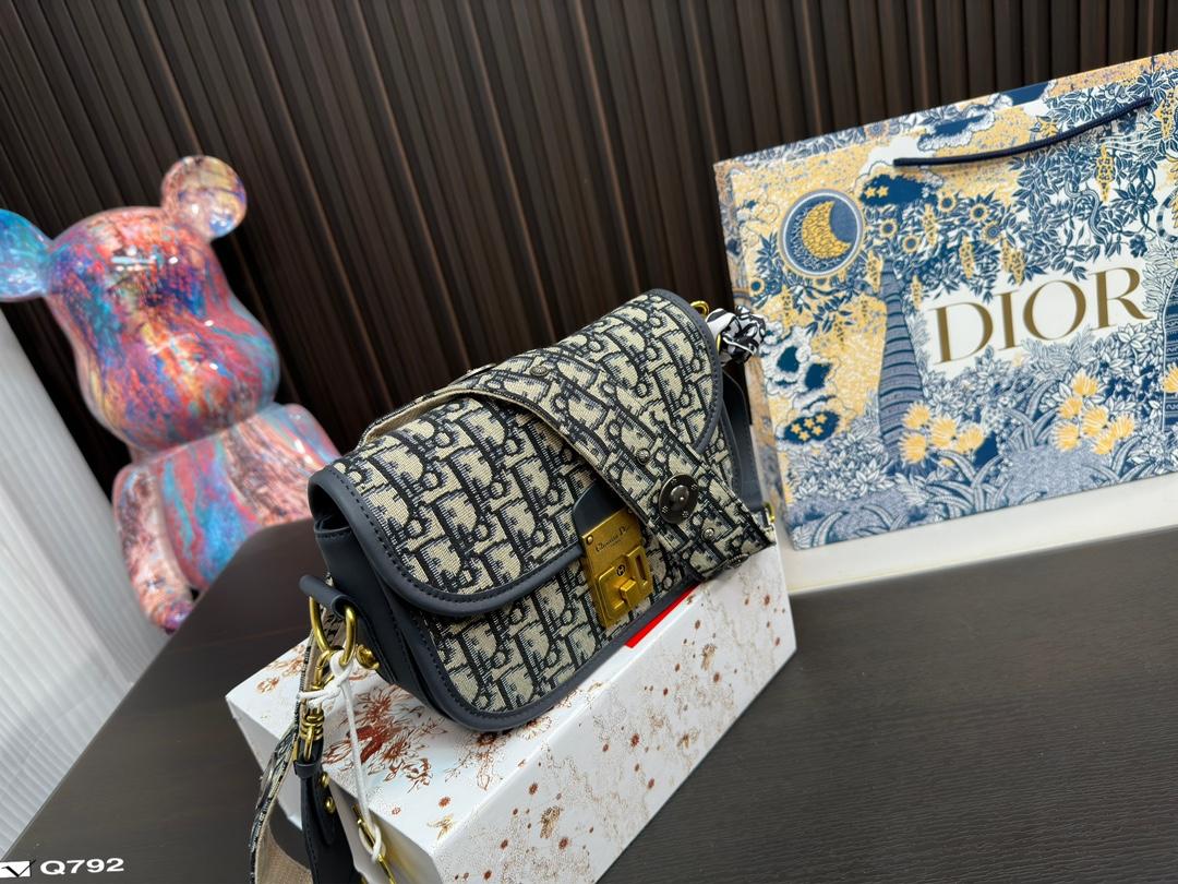 Replica Dior Bag 23*16CM