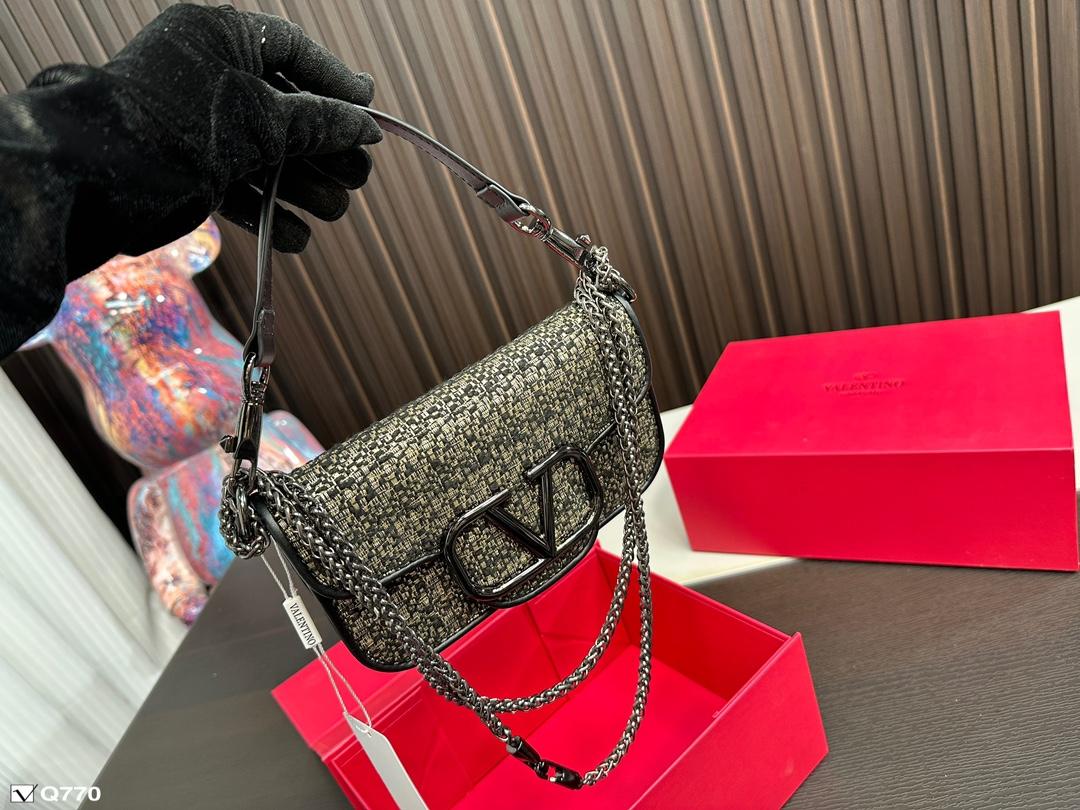 Replica Valentino Bag 20*11CM/27*13CM