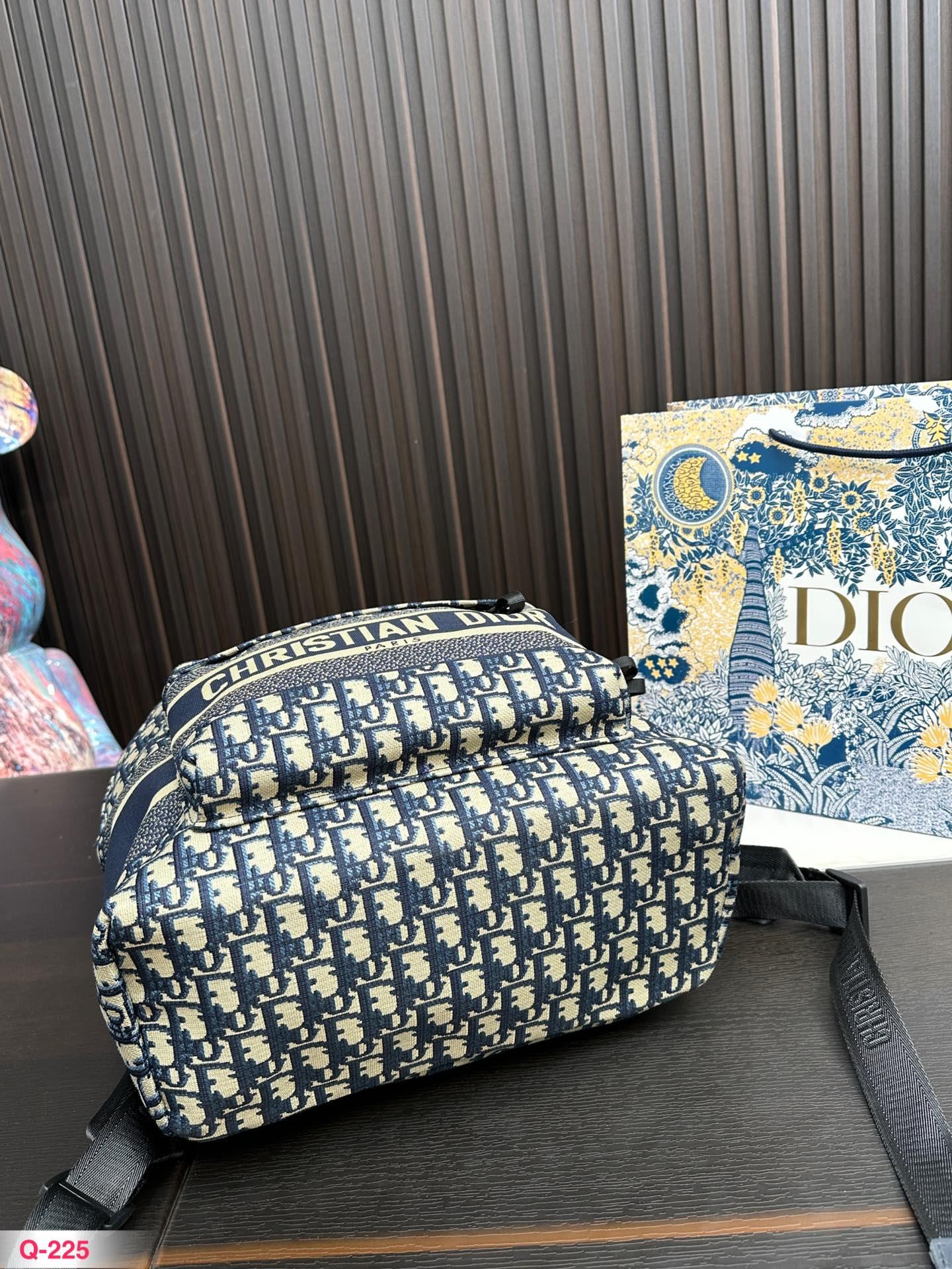 Replica Dior Bag  28*37CM/31*37CM