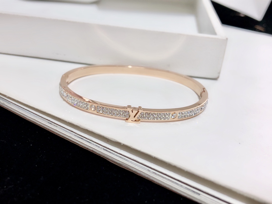 Replica LOUIS VUITTON Bangle