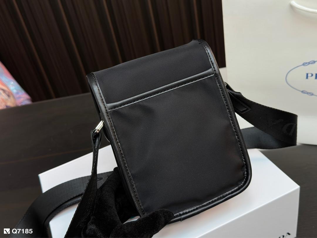 Replica Prada Bag 13*19CM