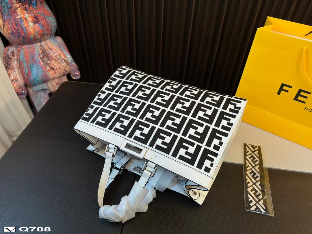 Replica Fendi Bag 40*29CM