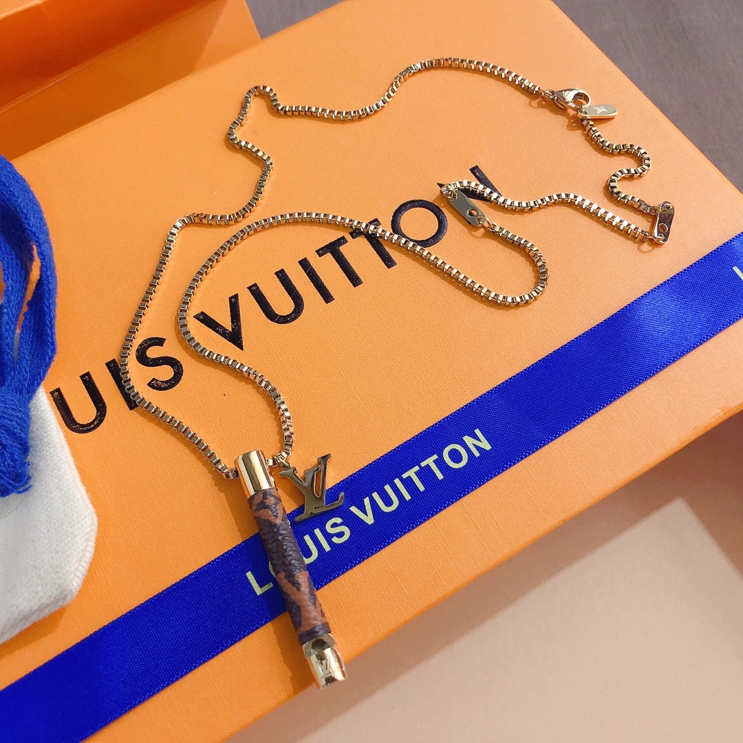 Replica LOUIS VUITTON Necklace