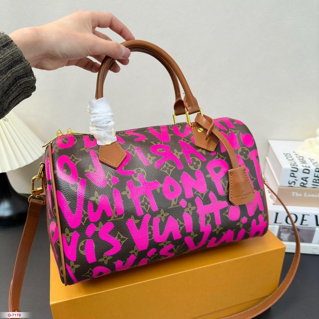 Replica Louis Vuitton Bag 30*21 CM