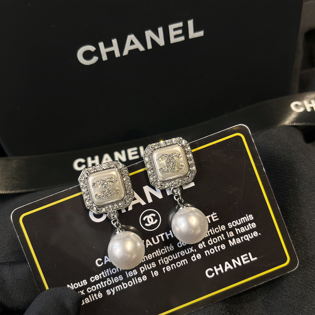 Replica CHANEL Earring