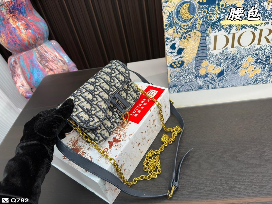 Replica Dior Bag 17*11CM