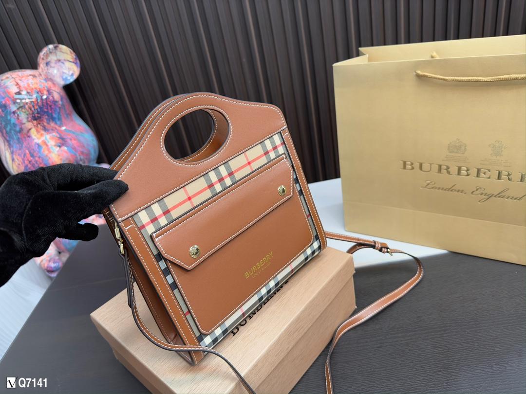 Replica Burberry Bag 22*19CM