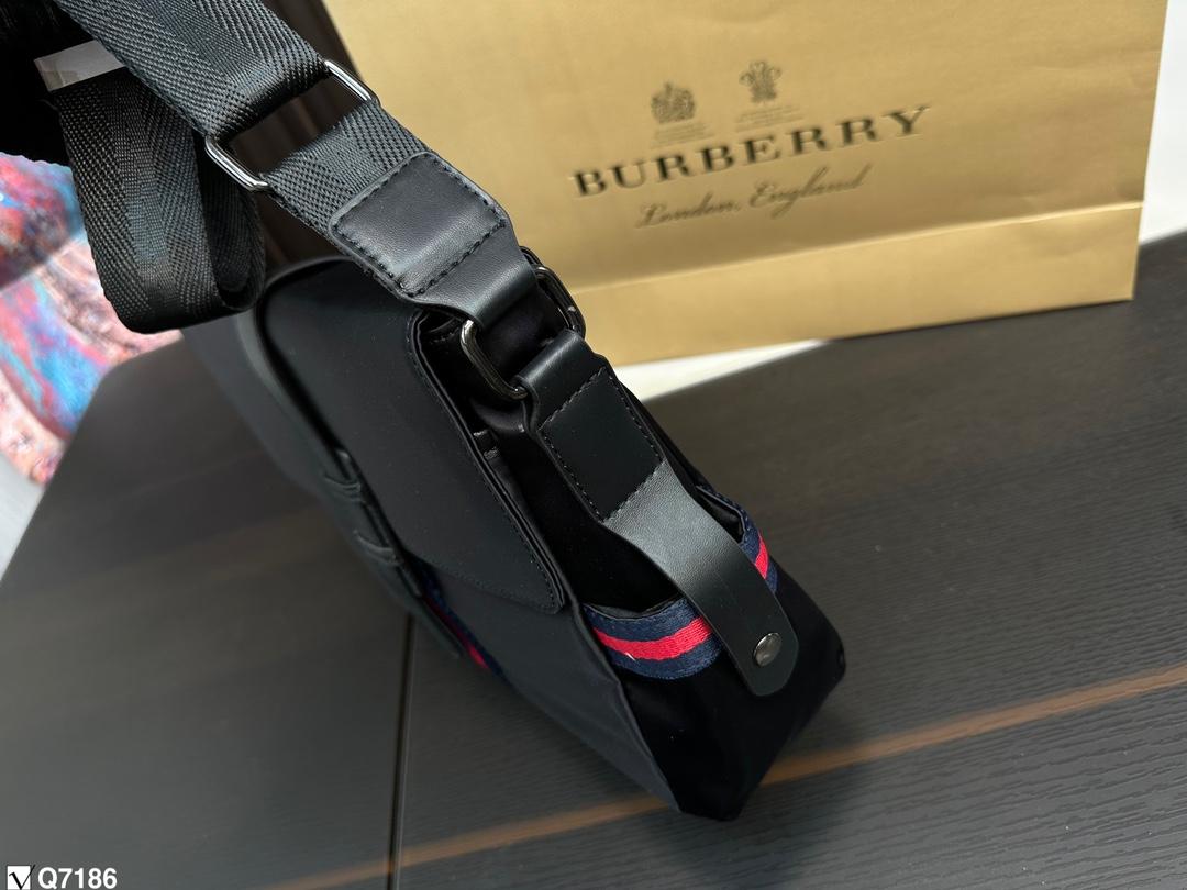 Replica Burberry Bag 29*22CM