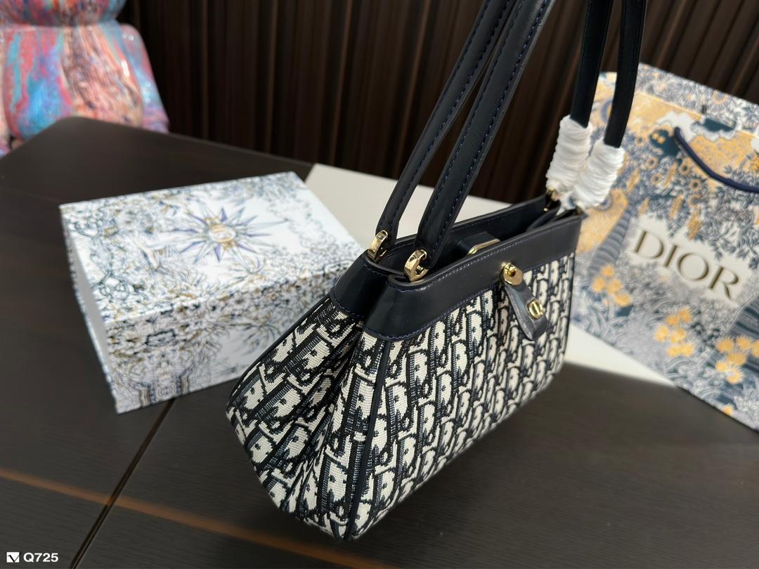 Replica Dior Bag 16*26CM/21*13CM