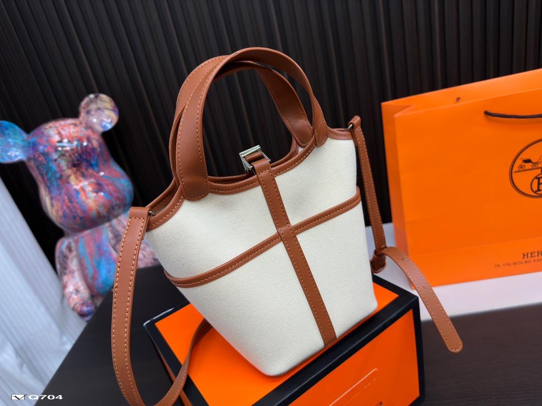 Replica Hermes Bag 14*19CM