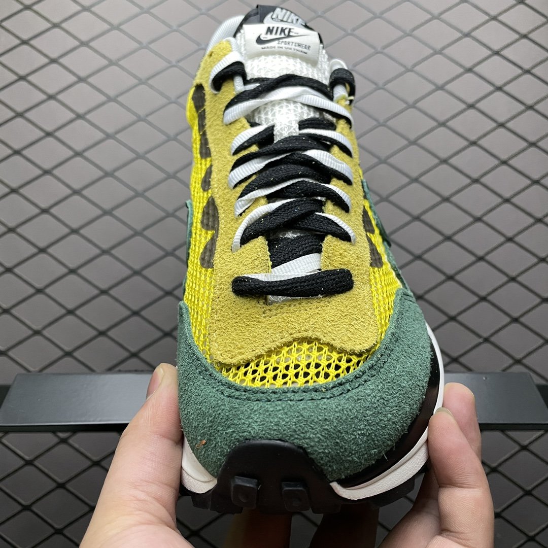 Replica Nike Shoe Sacai X Nike Vaporwaffle 3.0 CV1363-700 36-47.5