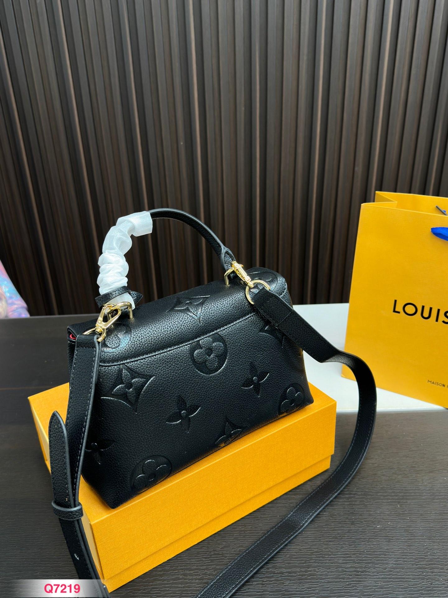 Replica Louis Vuitton Bag 24*15CM