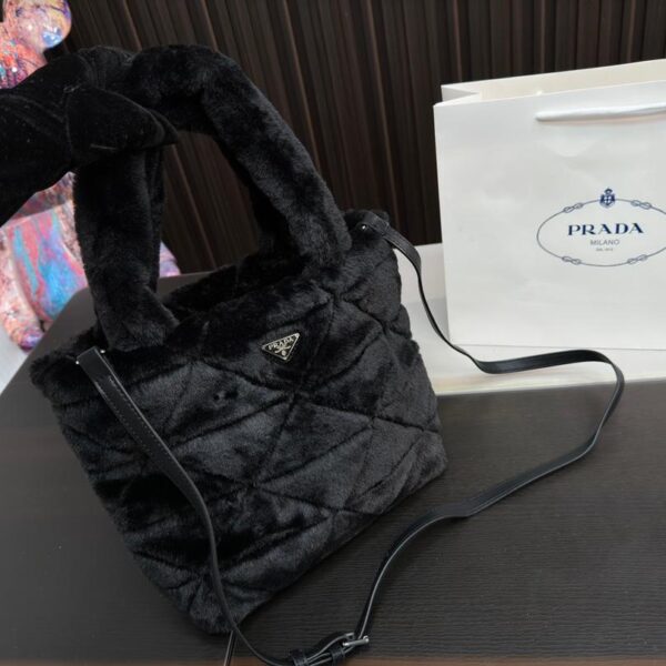 Replica Prada Bag 24*19CM