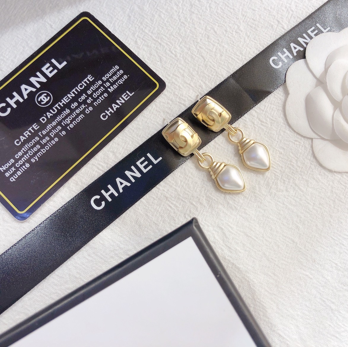 Replica CHANEL Earring