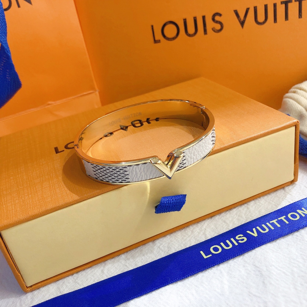 Replica LOUIS VUITTON Bangle
