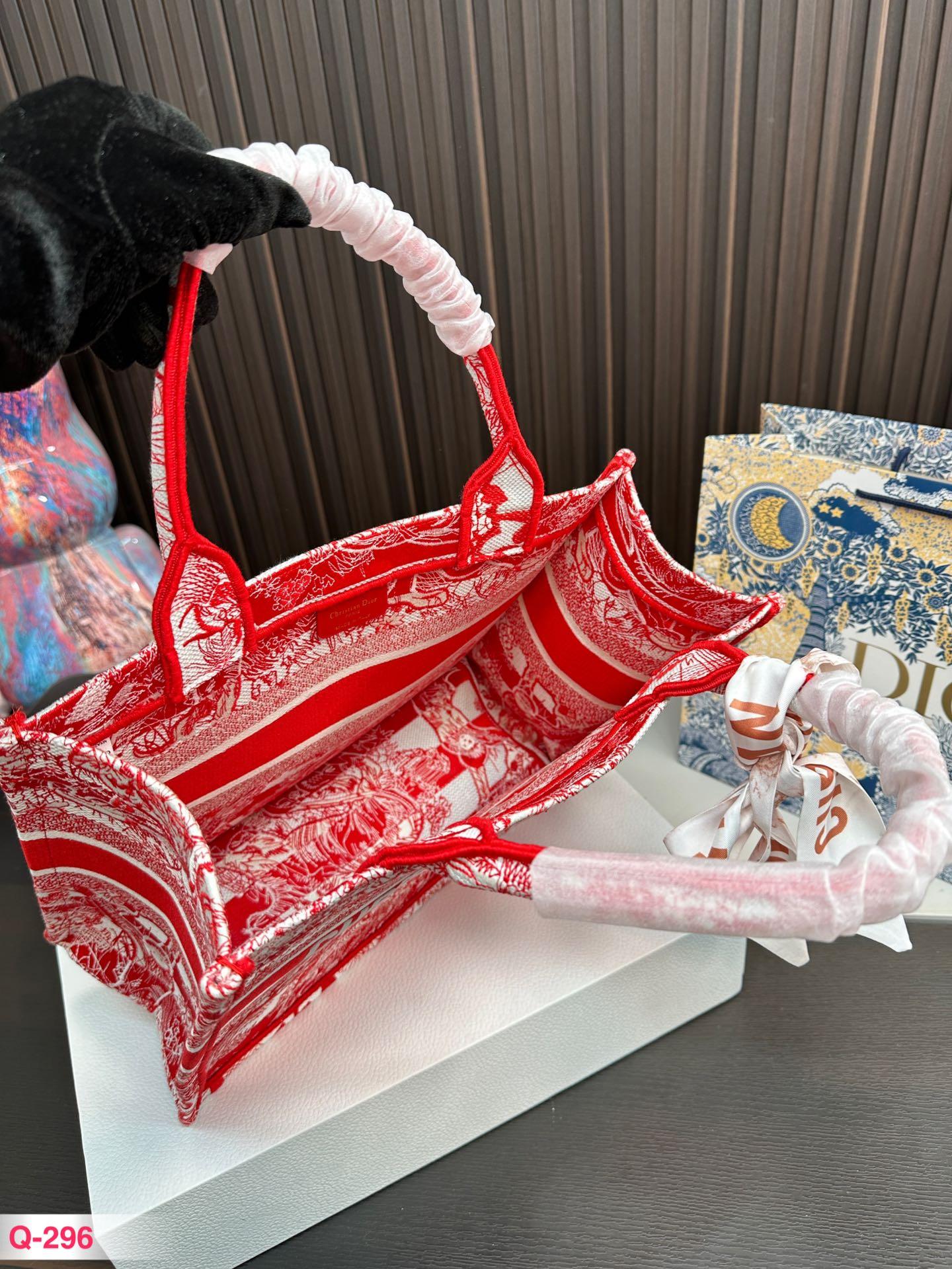 Replica Dior Bag 33*26CM/40*33CM