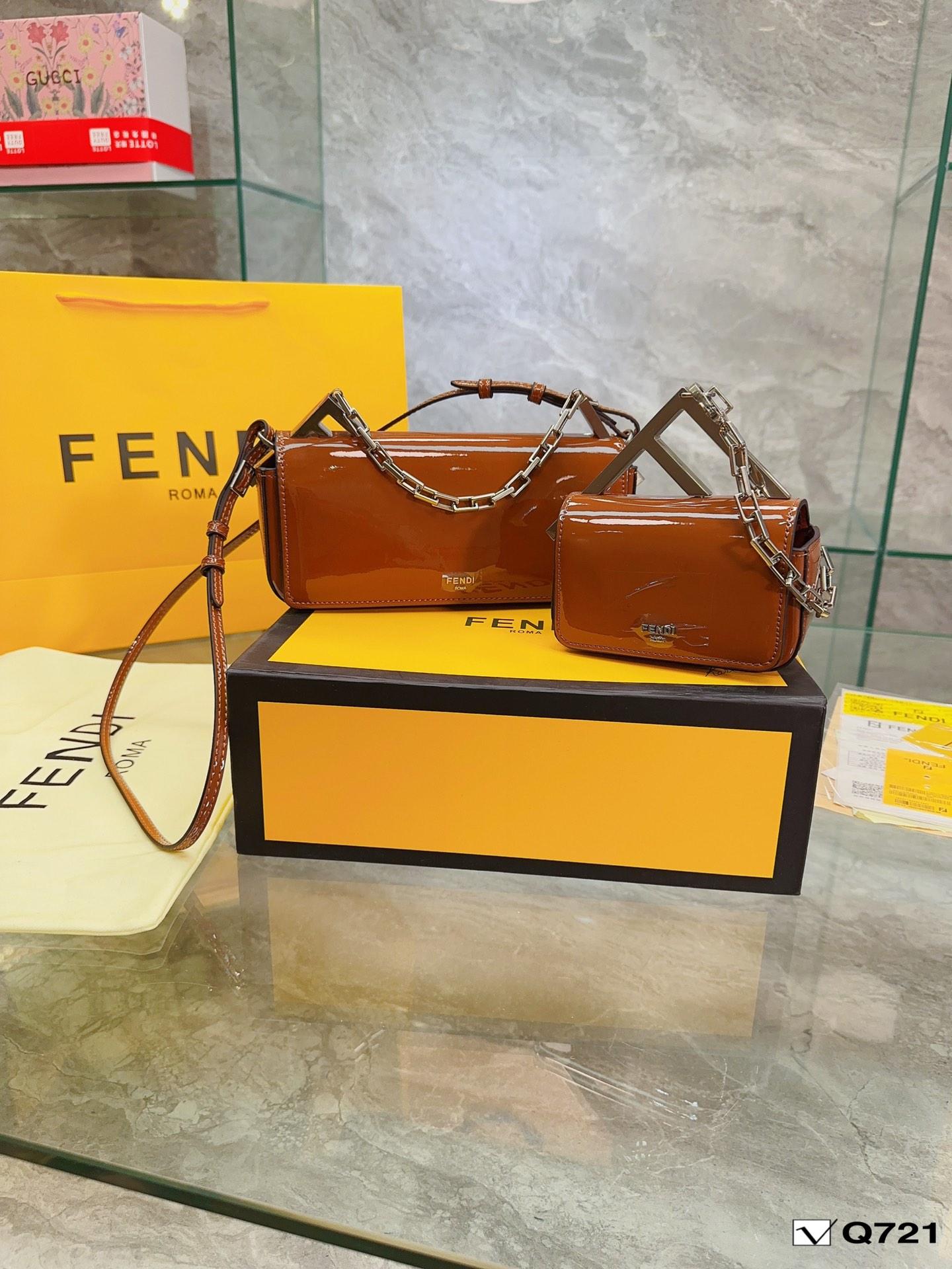 Replica Fendi Bag 15CM/23CM