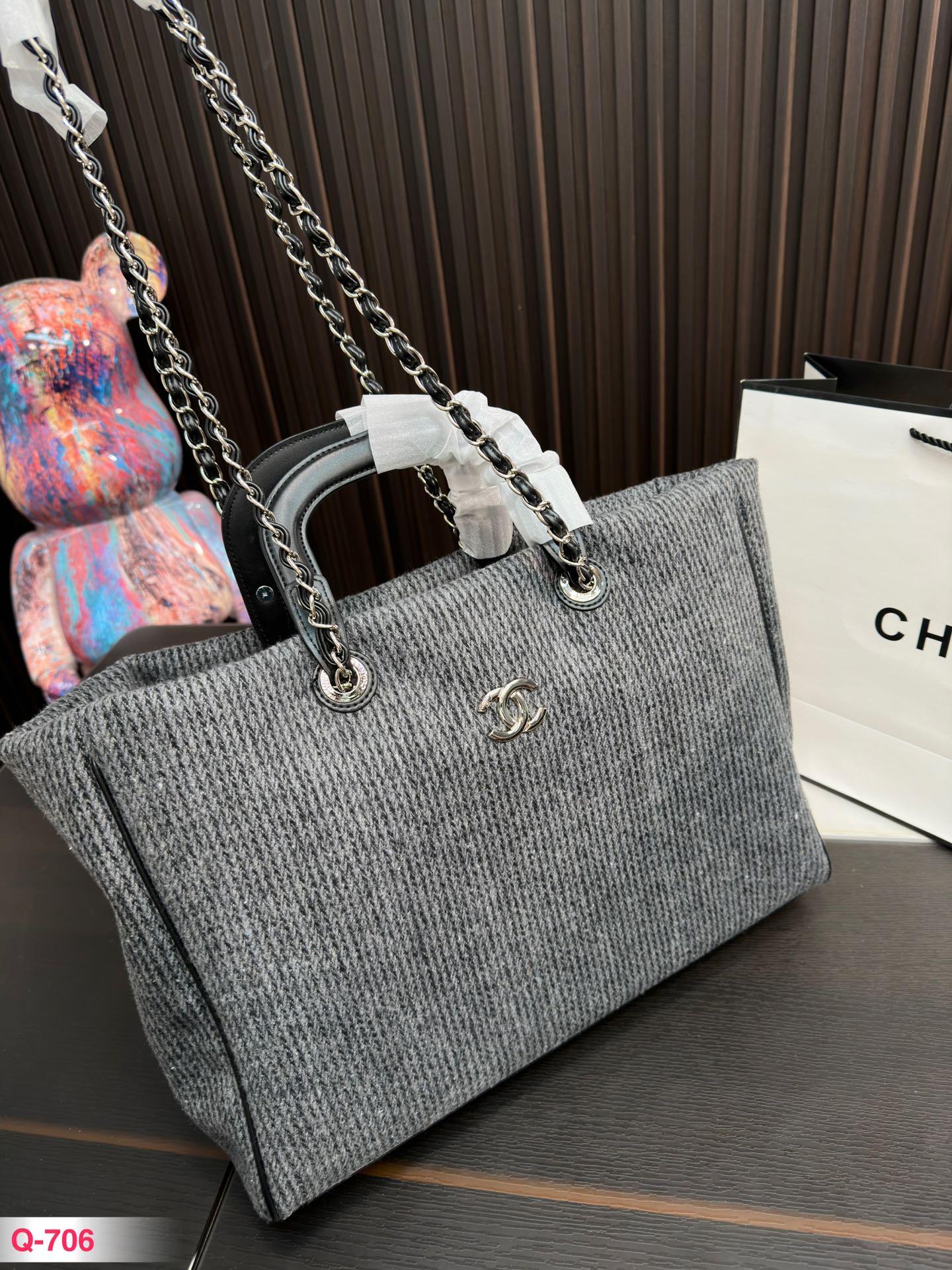 Replica Chanel Bag 40*30CM