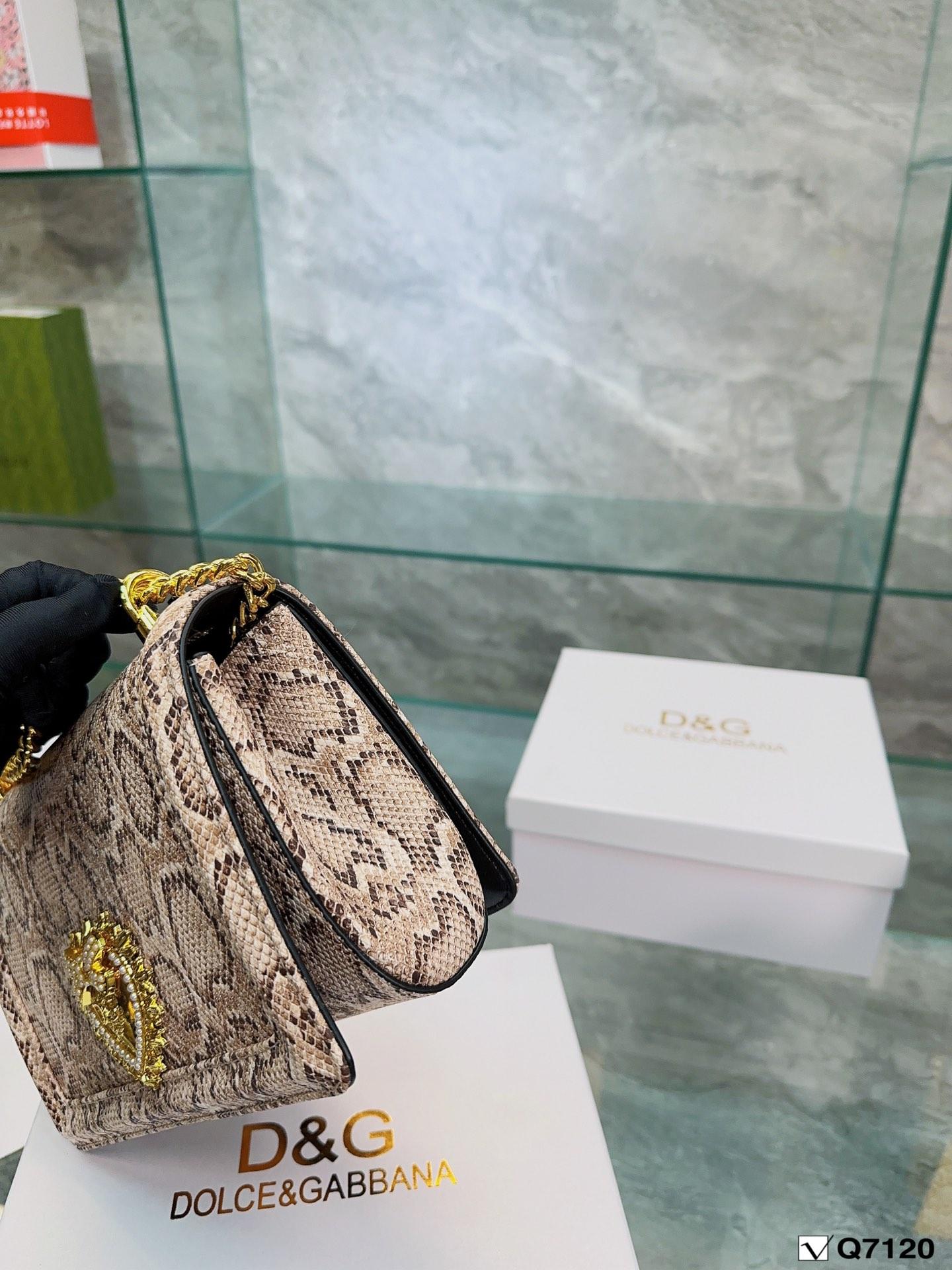 Replica Dolce Gabbana Bag 22*16CM