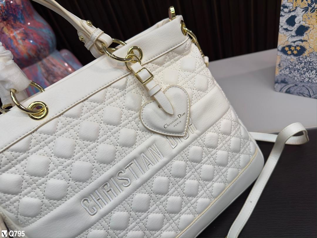 Replica Dior Bag 32*27CM