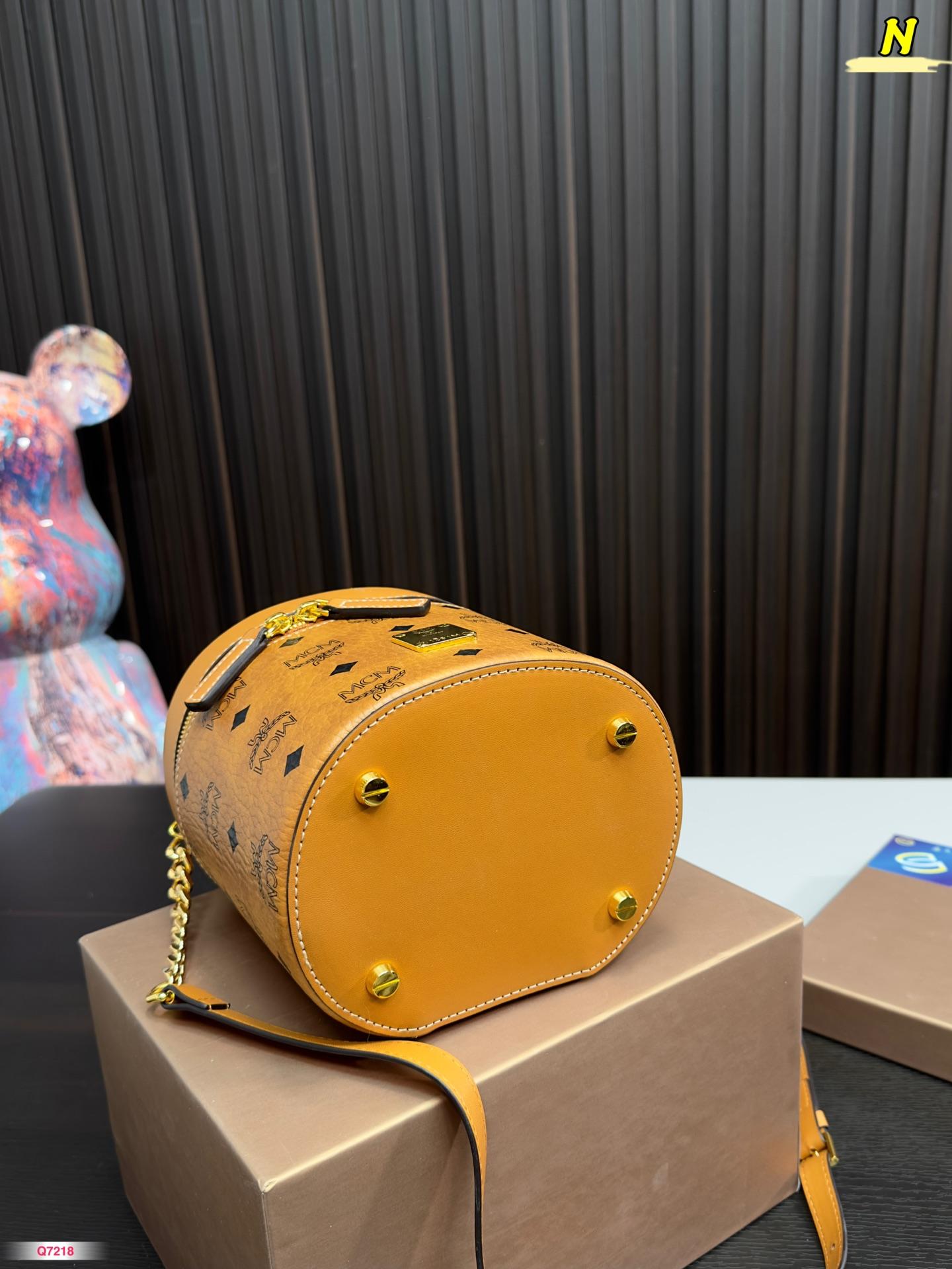 Replica MCM Bag 15*16CM
