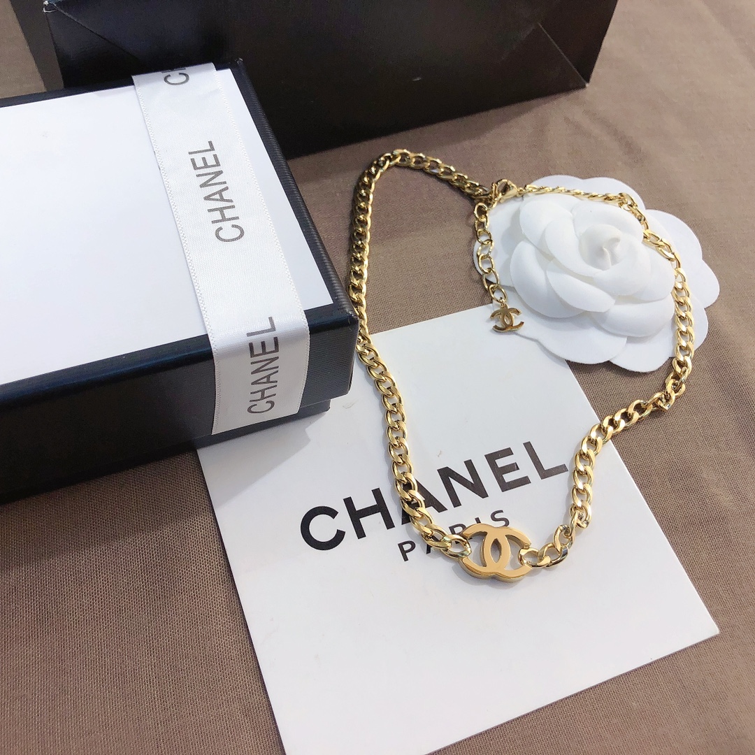 Replica CHANEL Necklace