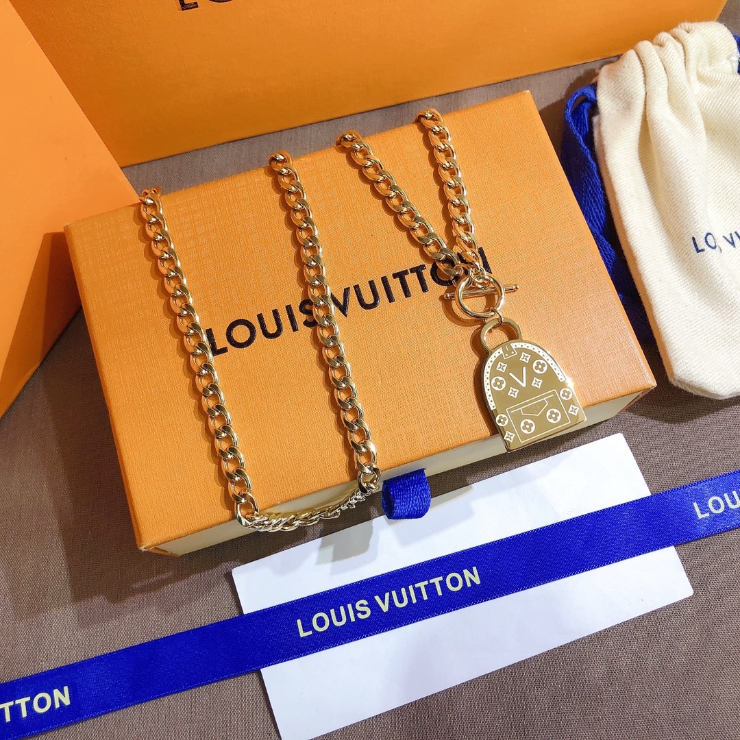 Replica LOUIS VUITTON Necklace