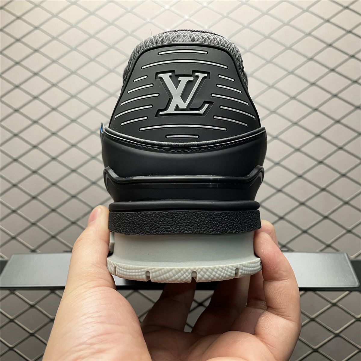 Replica LV Shoe  Louis Vuitton LV Trainer All Black