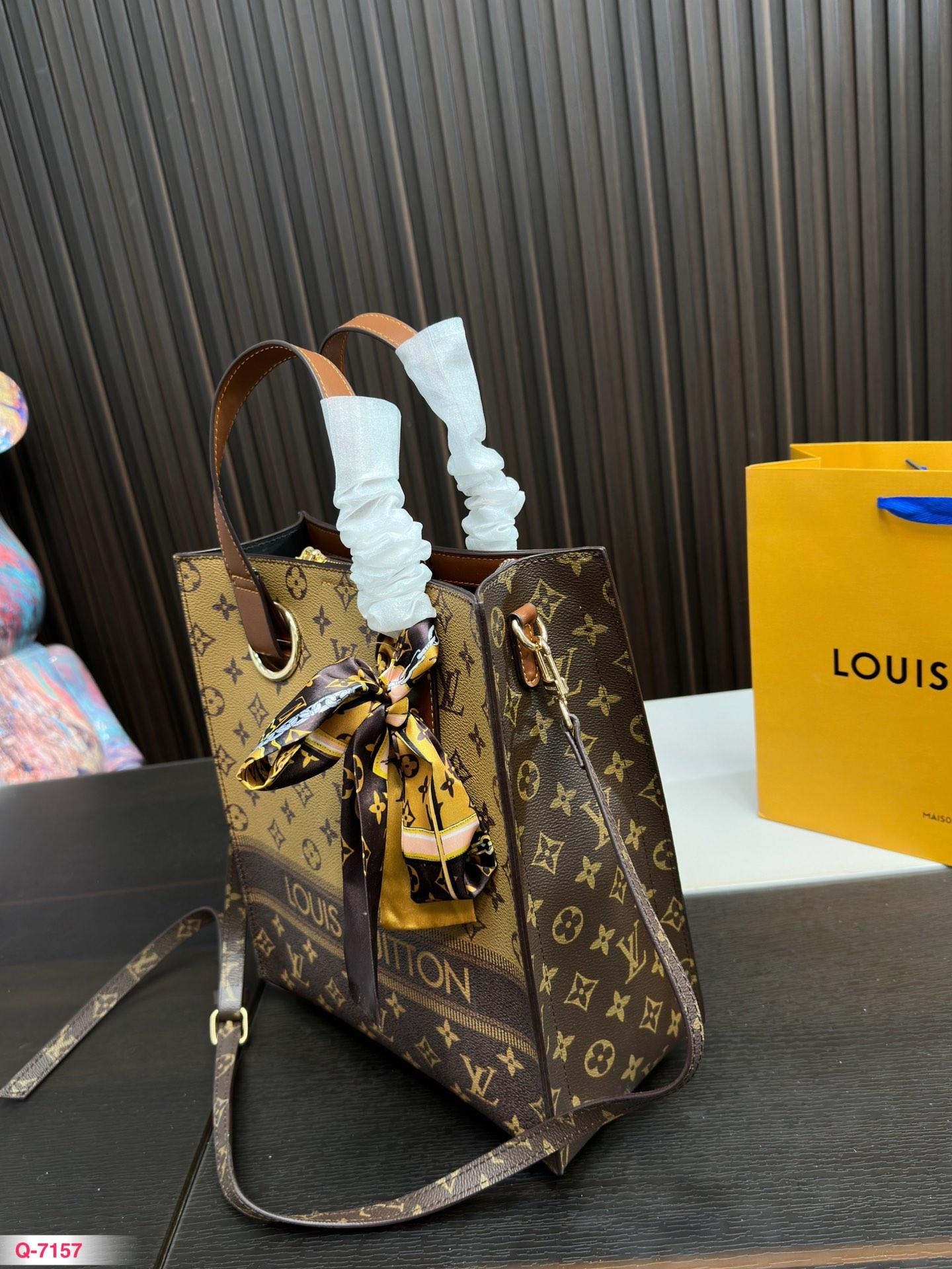 Replica Louis Vuitton Bag 30*26CM